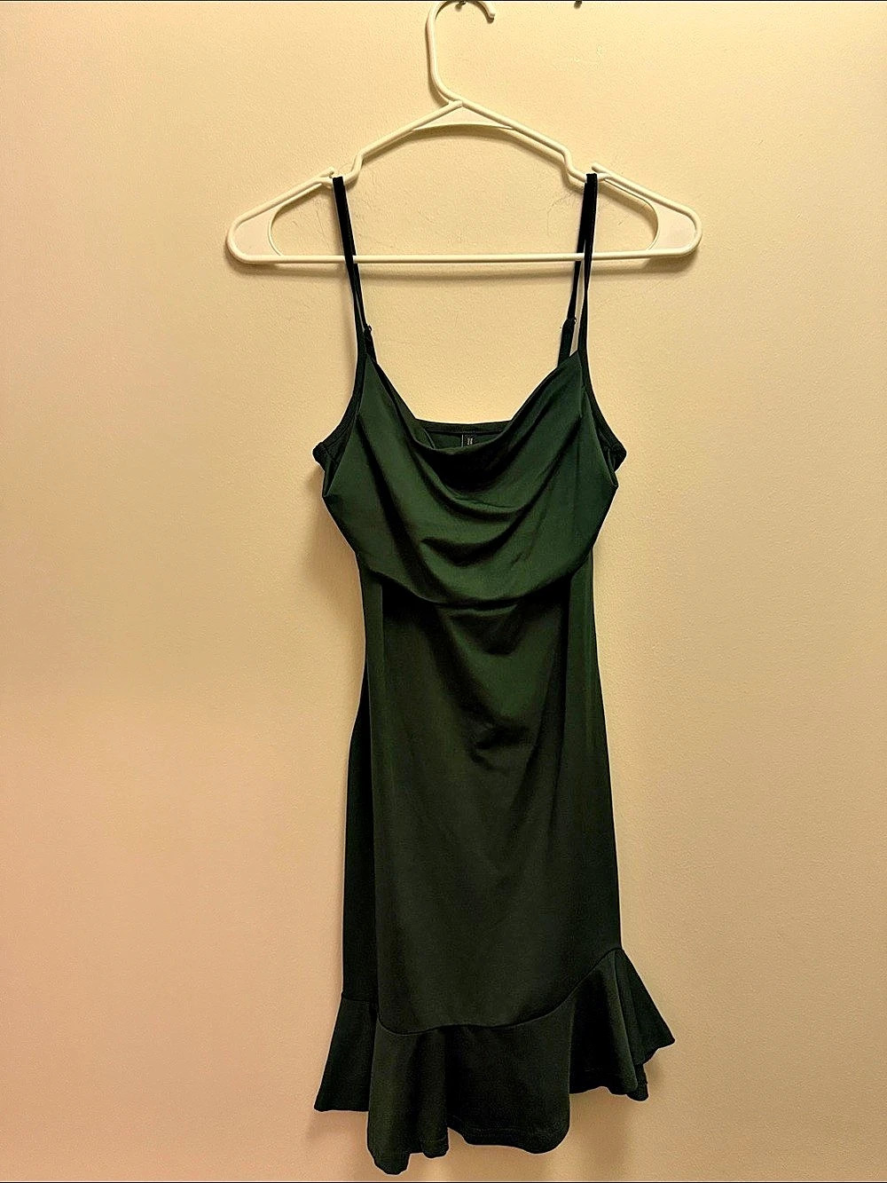 Zaful Cowl Neck Mini Dress in Green Size Small Like New